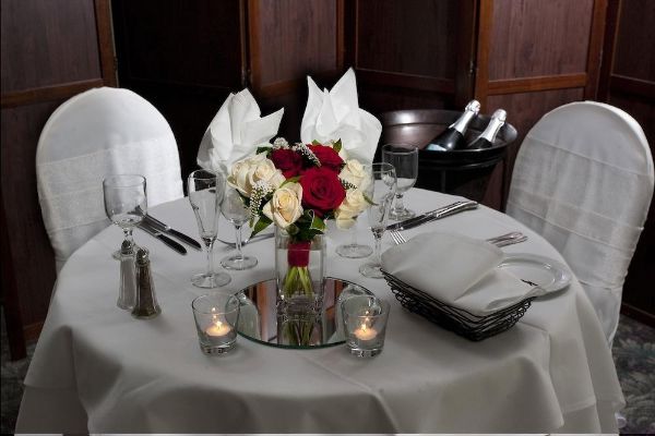 Hotel La Tourelle (Ithaca)